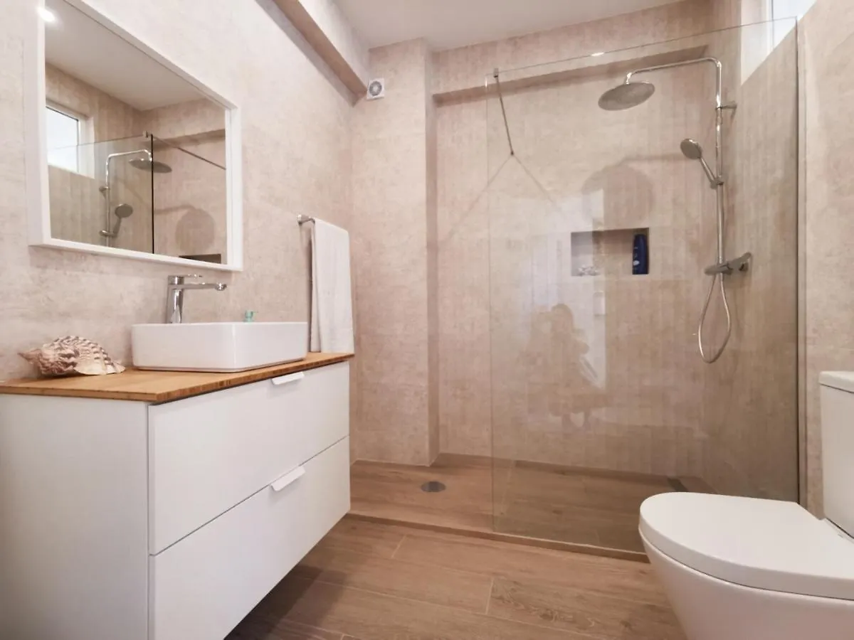 Lagos Sea View Apartment